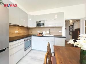 Prodej bytu 2+kk, Praha - Michle, Nuselská, 49 m2