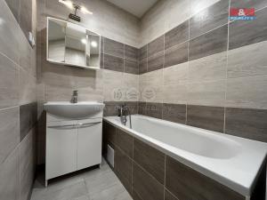 Pronájem bytu 1+1, Ústí nad Labem - Severní Terasa, Jizerská, 40 m2