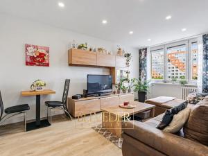 Prodej bytu 2+kk, Praha - Řepy, Zrzavého, 45 m2