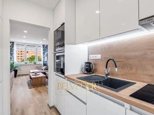 Prodej bytu 2+kk, Praha - Řepy, Zrzavého, 45 m2