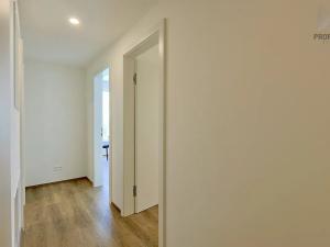 Pronájem bytu 2+kk, Brno, Bystrcká, 68 m2