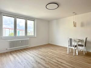 Pronájem bytu 1+kk, Brno, Elplova, 31 m2