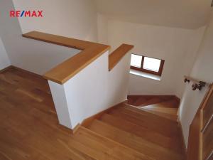 Pronájem rodinného domu, Beroun, Školní nám., 280 m2