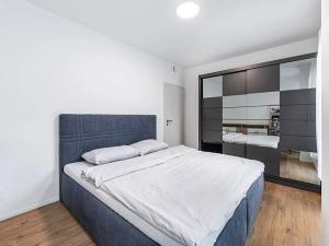 Pronájem bytu 2+kk, Hluboká nad Vltavou, Potoční, 60 m2