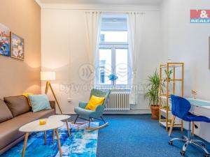 Pronájem obchodního prostoru, Olomouc, Horní náměstí, 15 m2