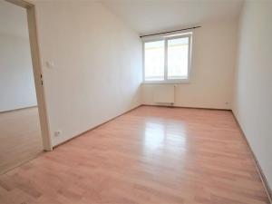 Prodej bytu 2+kk, Praha - Vysočany, Poděbradská, 65 m2