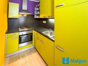Prodej bytu 2+kk, Praha - Prosek, Jablonecká, 40 m2