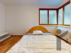 Prodej rodinného domu, Praha - Hostivař, Hornoměcholupská, 537 m2