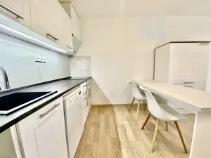 Prodej bytu 2+kk, Rosice, Na Vyhlídce, 44 m2