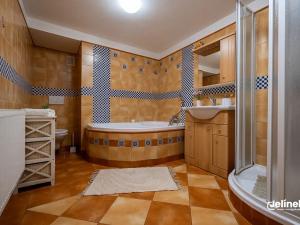Prodej rodinného domu, Polička, Družstevní, 156 m2