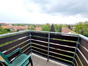Prodej bytu 3+1, Praha - Strašnice, Černokostelecká, 84 m2