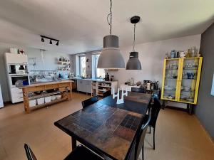 Prodej rodinného domu, Chrášťany, 250 m2