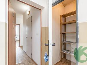 Pronájem bytu 2+kk, Neratovice, nám. Republiky, 50 m2
