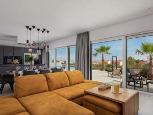 Prodej vily, Vodice, 332 m2