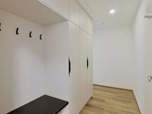 Prodej bytu 2+kk, Brno, Bystrcká, 68 m2