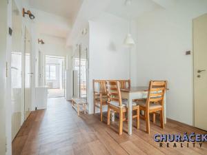 Pronájem bytu 3+1, Praha - Karlín, Sokolovská, 73 m2