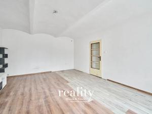 Prodej bytu 1+1, Jemnice, Na Pořadí, 63 m2