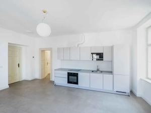 Pronájem bytu 2+kk, Praha, Karoliny Světlé, 72 m2