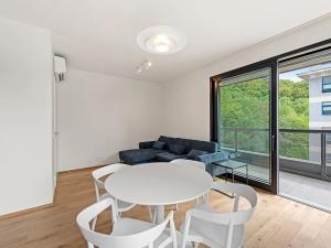 Pronájem bytu 3+kk, Praha - Modřany, Československého exilu, 61 m2