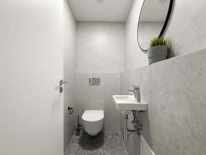 Pronájem bytu 3+kk, Praha - Modřany, Československého exilu, 61 m2