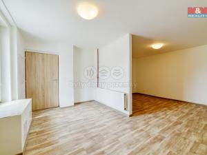 Pronájem obchodního prostoru, Mariánské Lázně - Úšovice, U Mlékárny, 175 m2