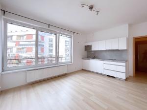 Pronájem bytu 1+kk, Praha - Zličín, Sazovická, 28 m2