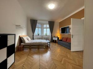 Pronájem bytu 4+1, Ostrava - Moravská Ostrava, Střední, 134 m2