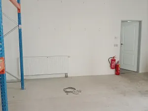 Pronájem výrobních prostor, Šlapanice, Kobylnická, 90 m2