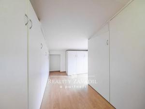 Prodej rodinného domu, Chvaletice, Budovatelů, 350 m2