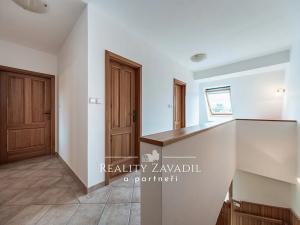 Prodej rodinného domu, Chvaletice, Budovatelů, 350 m2