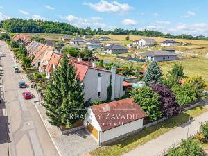 Prodej rodinného domu, Chvaletice, Budovatelů, 350 m2