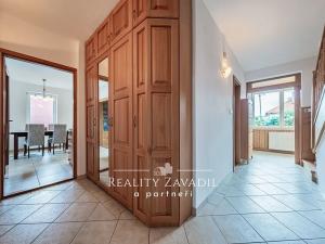 Prodej rodinného domu, Chvaletice, Budovatelů, 350 m2