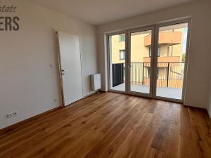 Prodej bytu 2+kk, Praha - Suchdol, U hotelu, 99 m2