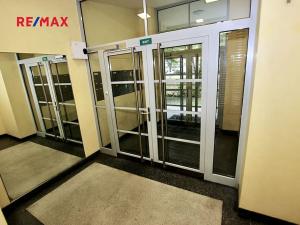 Pronájem bytu 1+kk, Praha - Michle, Magistrů, 30 m2
