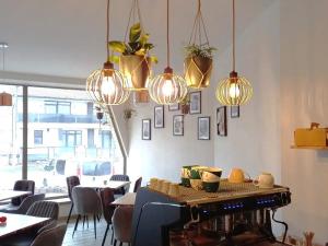 Pronájem obchodního prostoru, Horoušany - Horoušánky, Hlavní, 99 m2