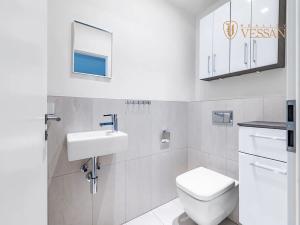 Prodej bytu 3+kk, Praha - Vršovice, Archangelská, 82 m2