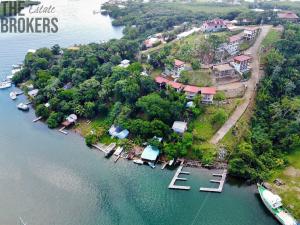Prodej rodinného domu, Coxen Hole, Roatán, Honduras, 343 m2