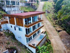 Prodej rodinného domu, Coxen Hole, Roatán, Honduras, 343 m2