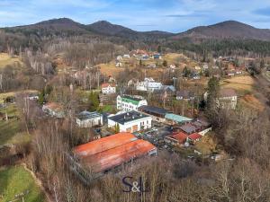 Prodej výrobních prostor, Oldřichov v Hájích, 631 m2