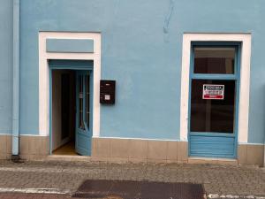 Pronájem obchodního prostoru, Kladno, Komenského, 13 m2