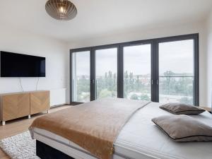 Pronájem bytu 4+kk, Praha - Karlín, Breitfeldova, 110 m2
