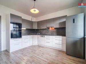 Pronájem bytu 2+kk, Plzeň - Jižní Předměstí, Poděbradova, 43 m2