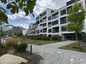 Pronájem bytu 1+kk, Praha - Hlubočepy, Kurandové, 33 m2