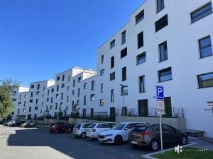 Pronájem bytu 1+kk, Praha - Hlubočepy, Kurandové, 33 m2
