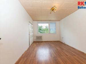 Prodej bytu 3+1, Praha - Kolovraty, K vrbě, 61 m2