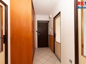 Prodej bytu 3+1, Praha - Kolovraty, K vrbě, 61 m2