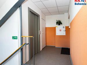 Prodej bytu 3+1, Praha - Kolovraty, K vrbě, 61 m2