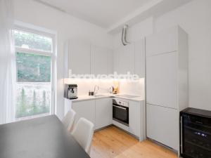 Prodej bytu 2+kk, Praha - Smíchov, Kmochova, 45 m2