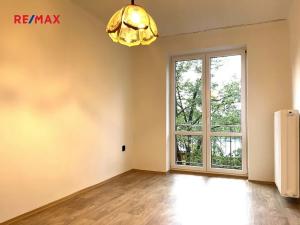Pronájem bytu 3+1, Praha - Strašnice, Dvouletky, 60 m2