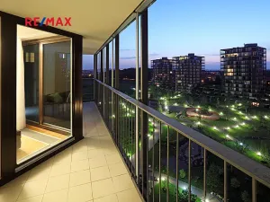Pronájem bytu 3+kk, Praha - Žižkov, Ke kapslovně, 97 m2